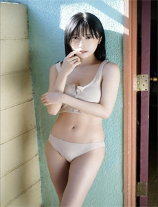 《陷入麻烦的女孩》